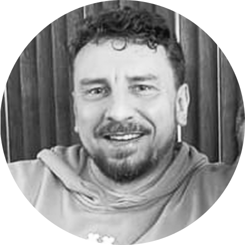 Илья Саломатов